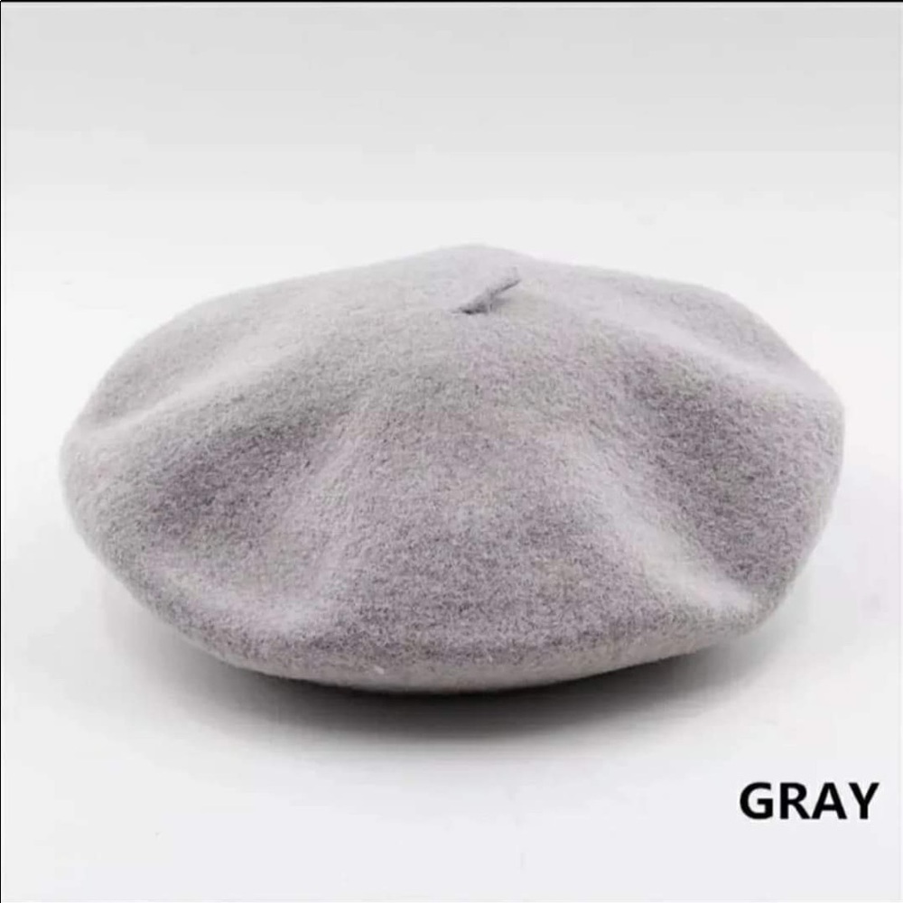 New ‘Emily in Paris’ Style Gray Vintage Beret Hat